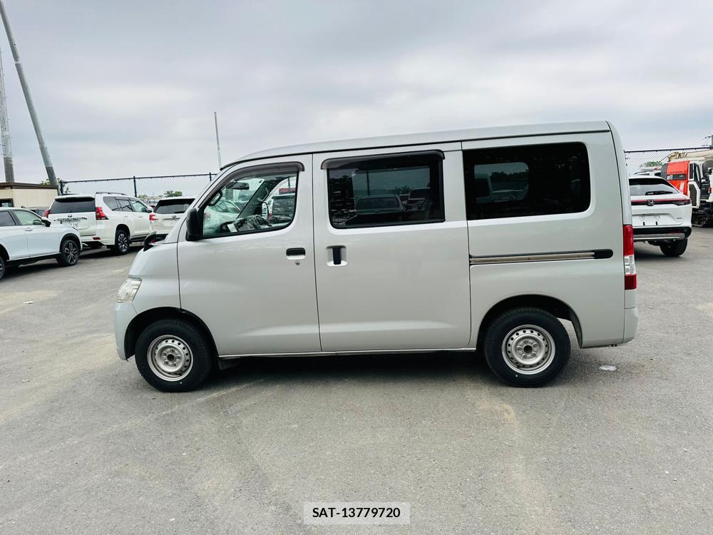 Toyota TOWNACE VAN 2020 6571093-1