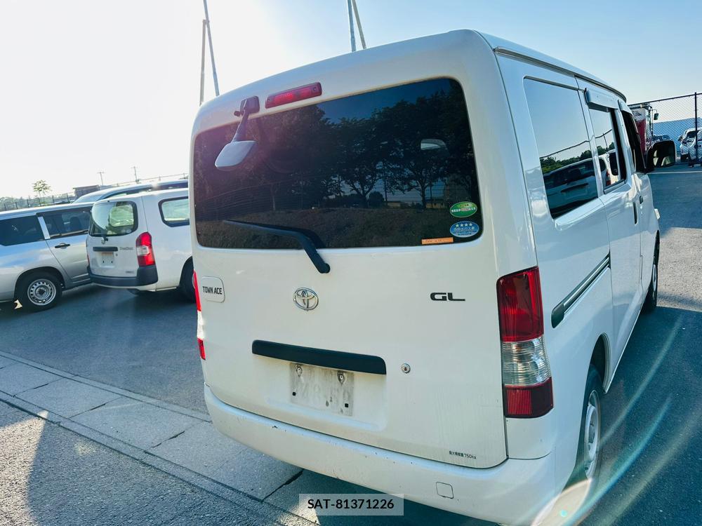 Toyota TOWNACE VAN 2020 6762420-4