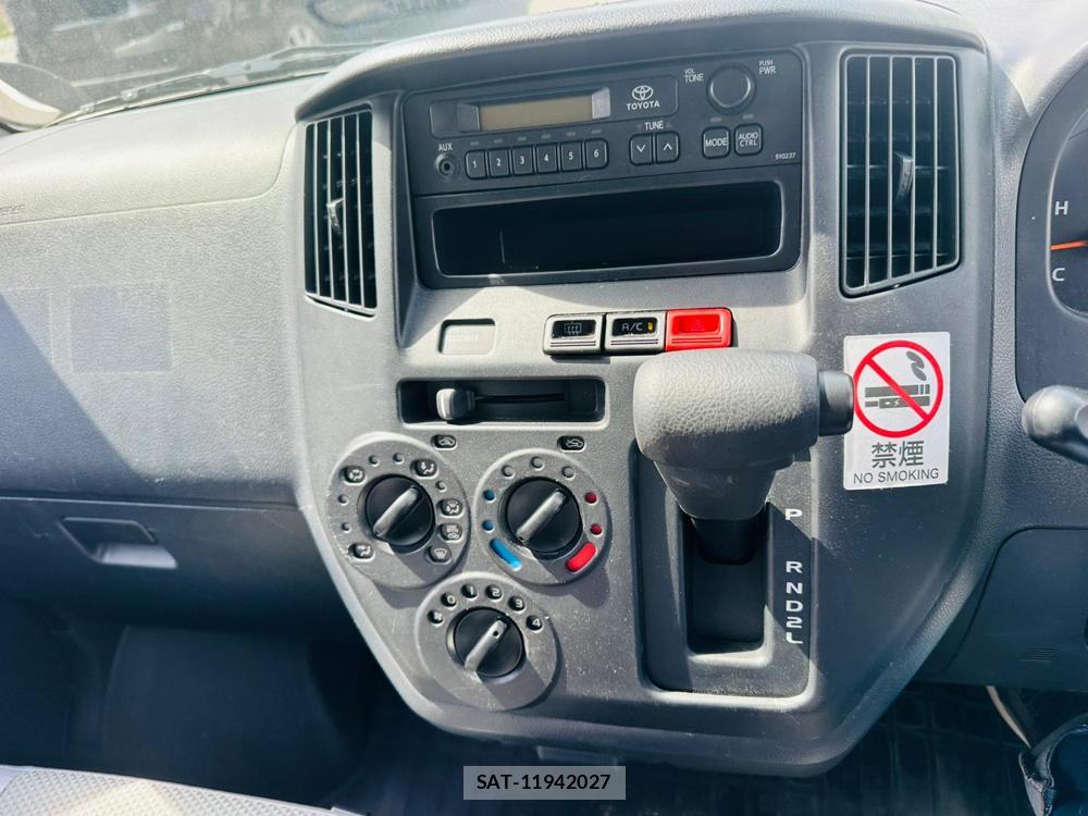 Toyota TOWNACE VAN 2020 7171832-19
