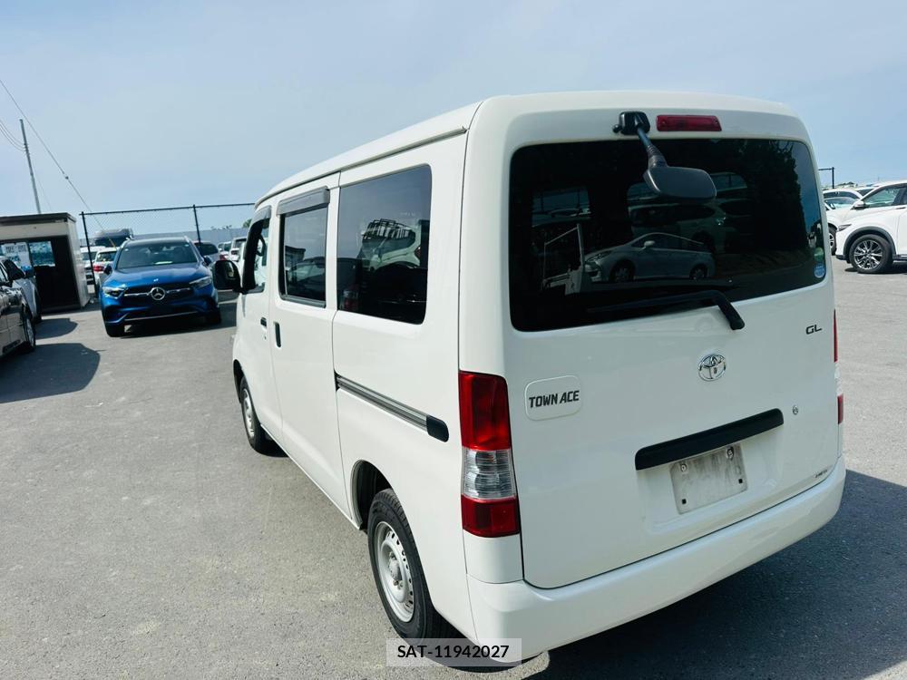 Toyota TOWNACE VAN 2020 7171832-2