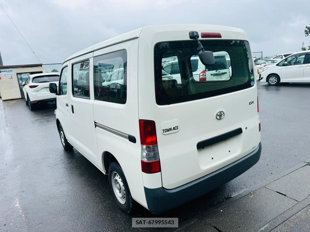 Toyota TOWNACE VAN 2020 7242615-2