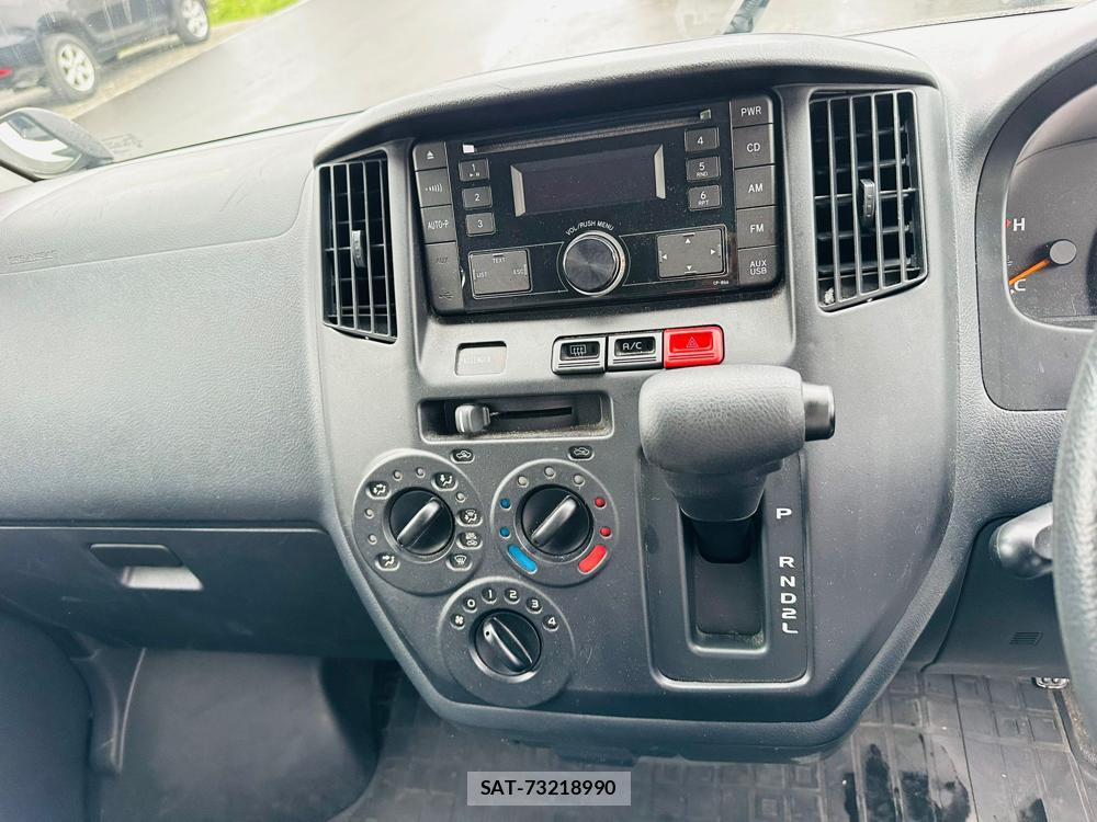 Toyota TOWNACE VAN 2020-04 7369163-17