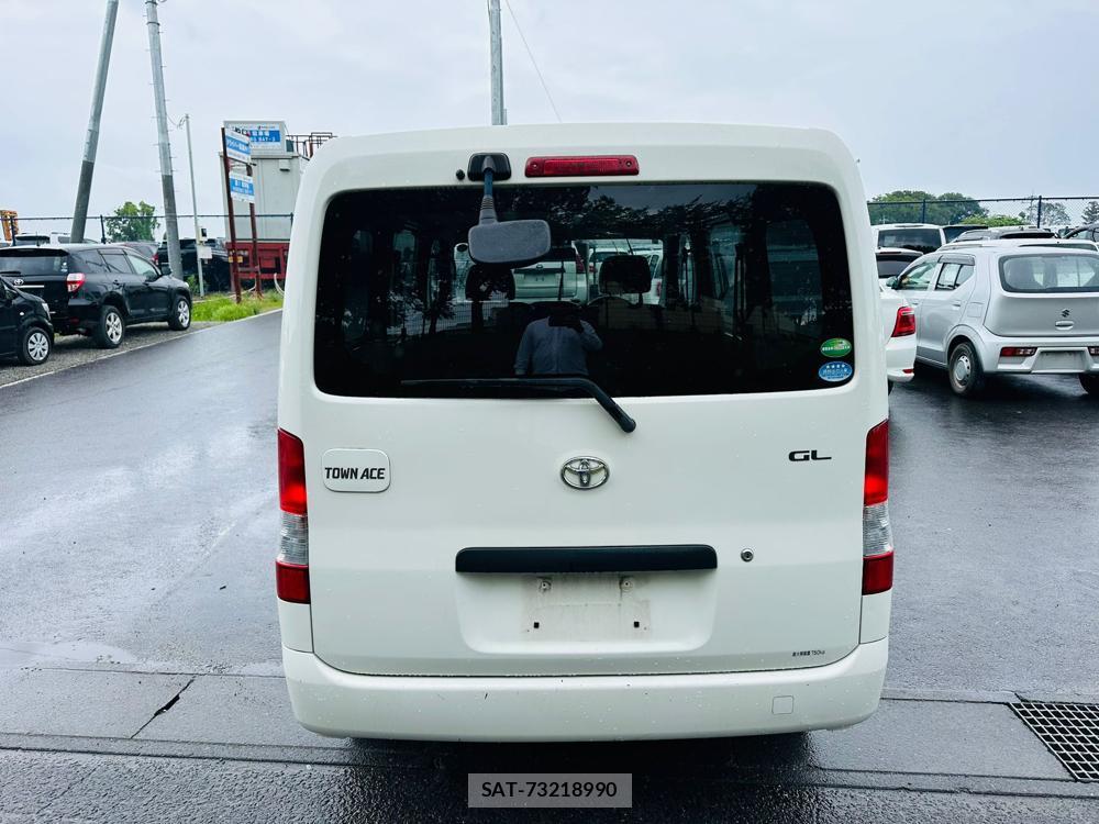 Toyota TOWNACE VAN 2020-04 7369163-3