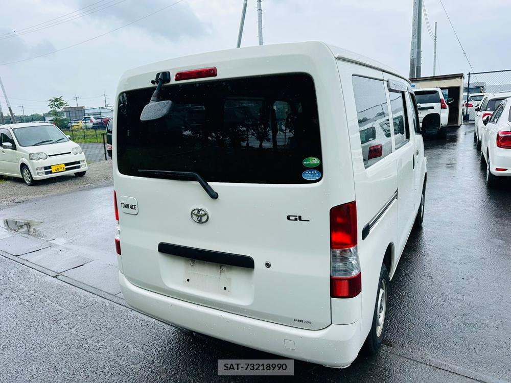 Toyota TOWNACE VAN 2020-04 7369163-4