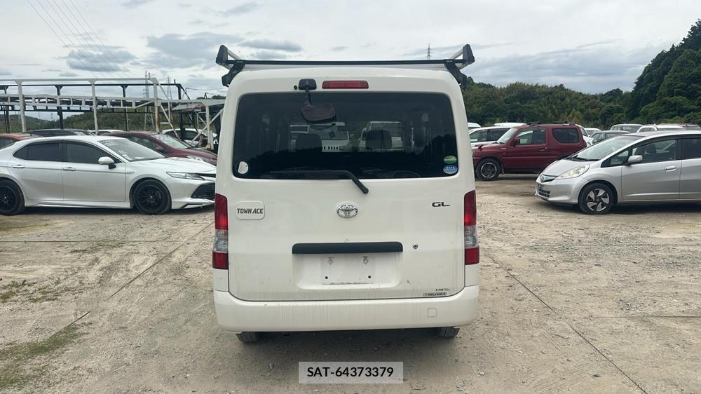 Toyota TOWNACE VAN 2020 6232120-3
