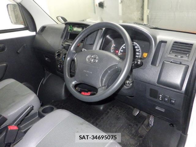 Toyota TOWNACE VAN 2020-02 7549542-7