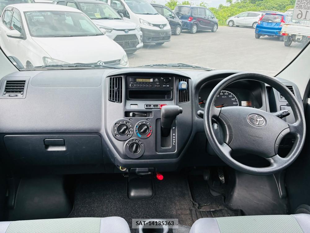 Toyota TOWNACE VAN 2020-07 7552469-12