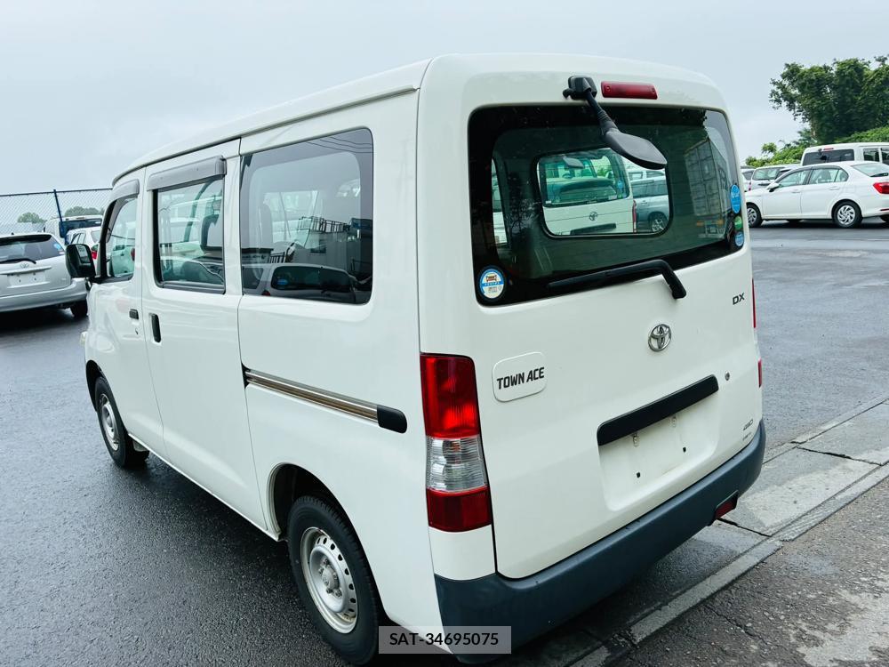 Toyota TOWNACE VAN 2020-02 7549542-2