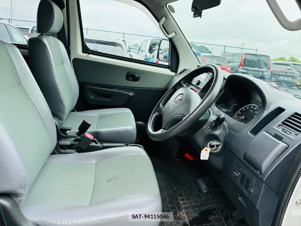 Toyota TOWNACE VAN 2020-06 7683577-11