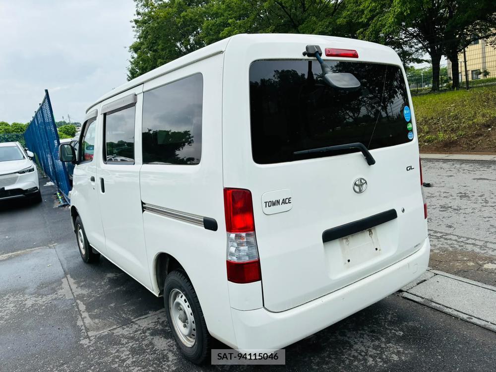 Toyota TOWNACE VAN 2020-06 7683577-2