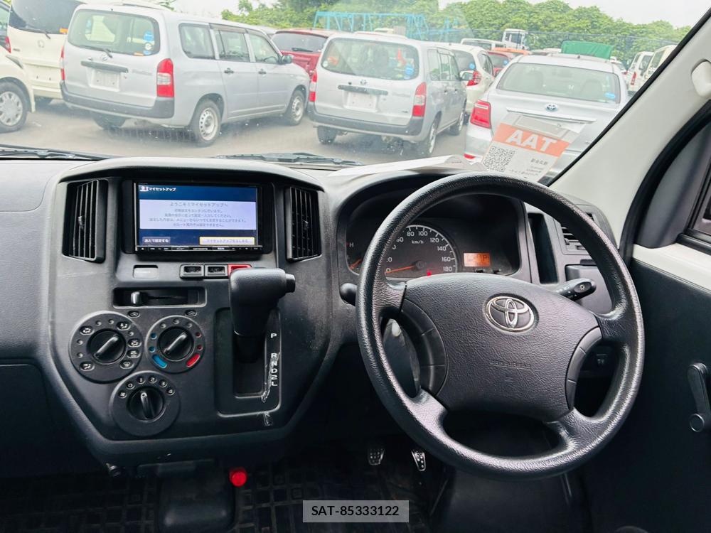 Toyota TOWNACE VAN 2020-06 7687986-13