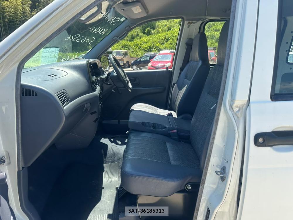 Toyota TOWNACE VAN 2006-07 7746828-10