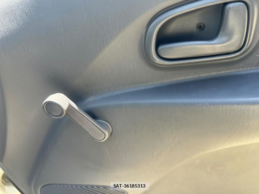Toyota TOWNACE VAN 2006-07 7746828-20