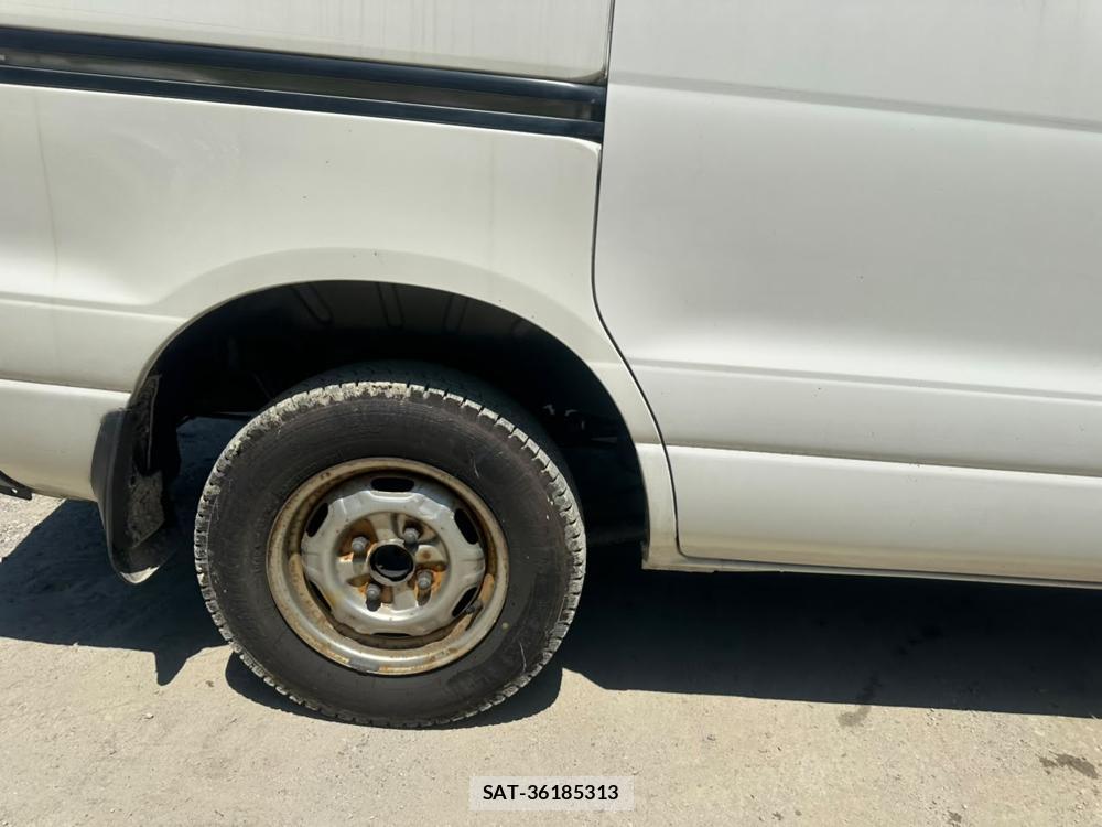 Toyota TOWNACE VAN 2006-07 7746828-25
