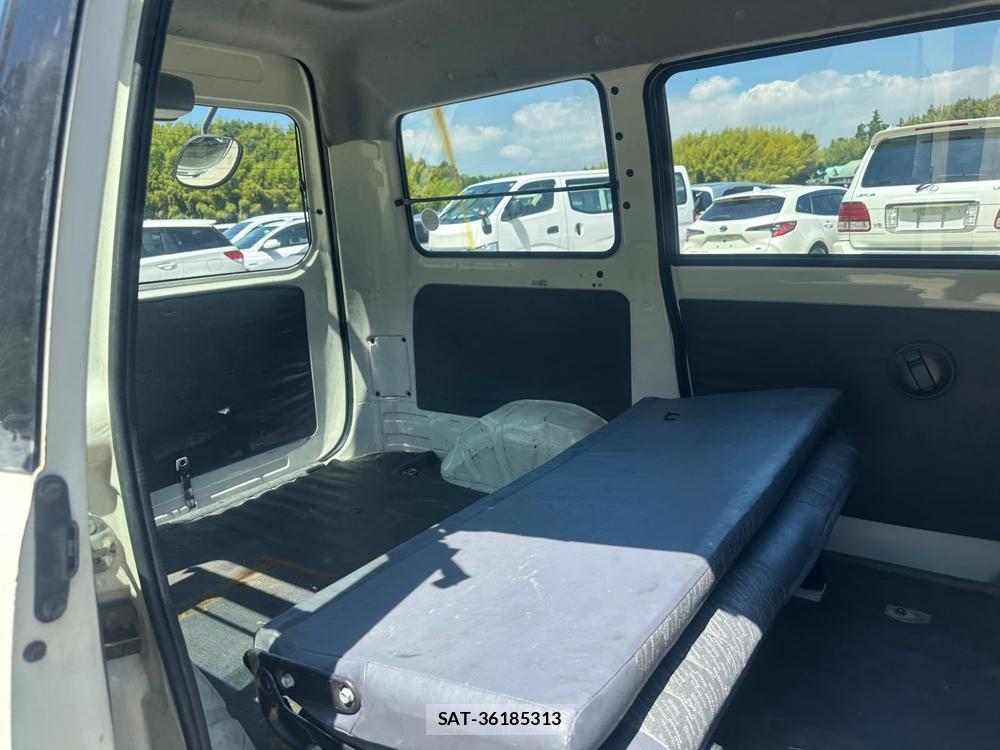 Toyota TOWNACE VAN 2006-07 7746828-8
