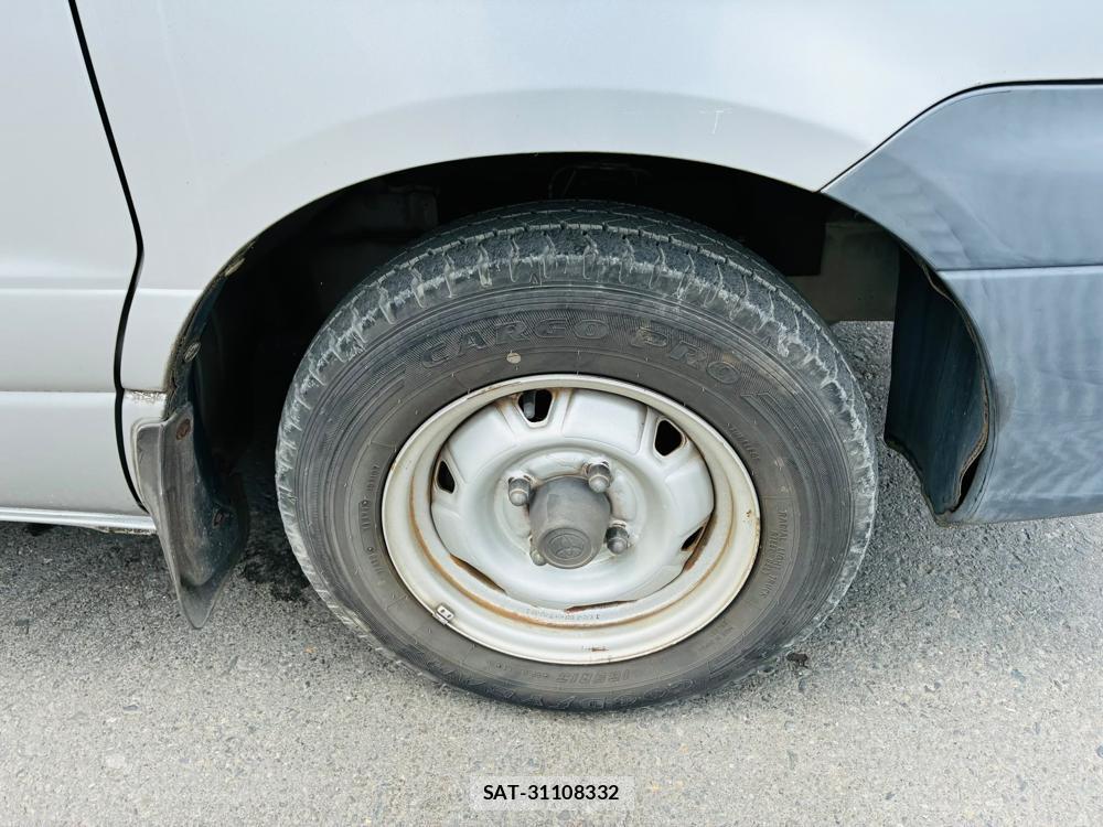 Toyota TOWNACE VAN 2003-07 7972163-28