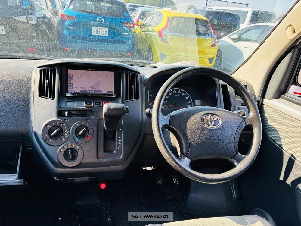 Toyota TOWNACE VAN 2012-06 8068534-13