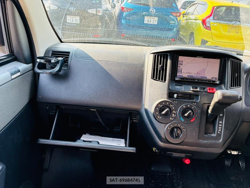 Toyota TOWNACE VAN 2012-06 8068534-17