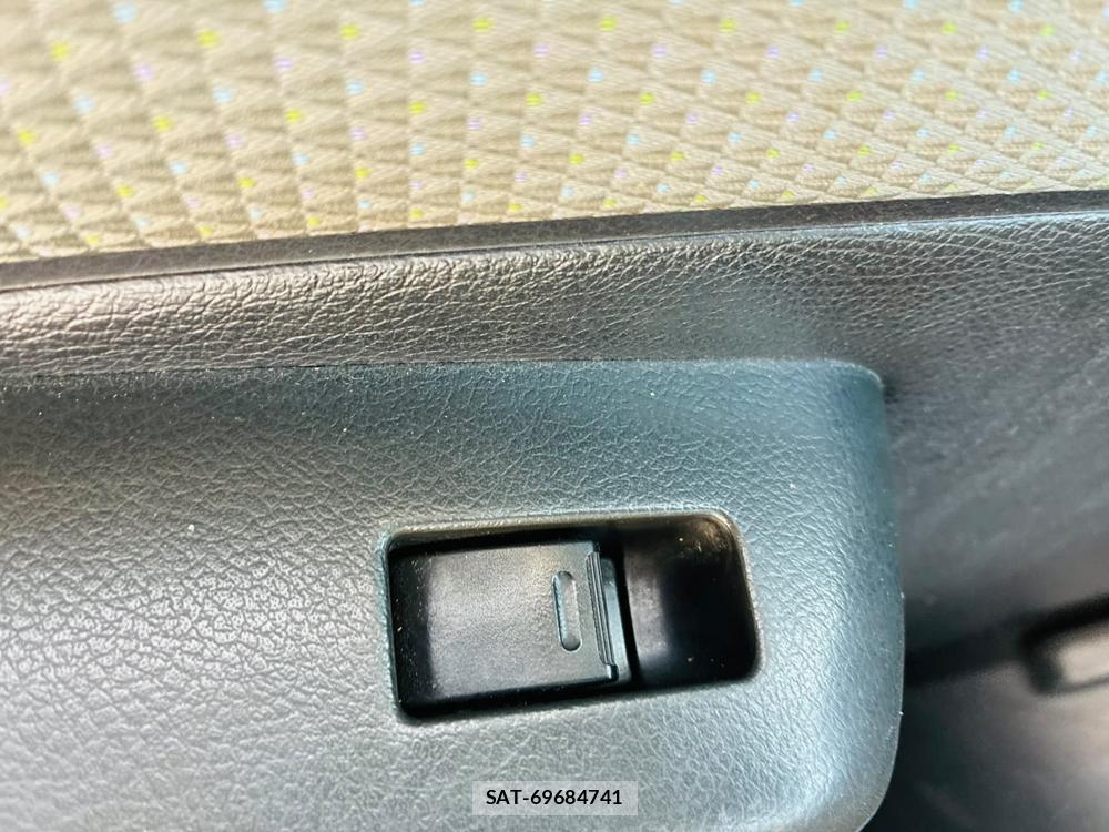 Toyota TOWNACE VAN 2012-06 8068534-23