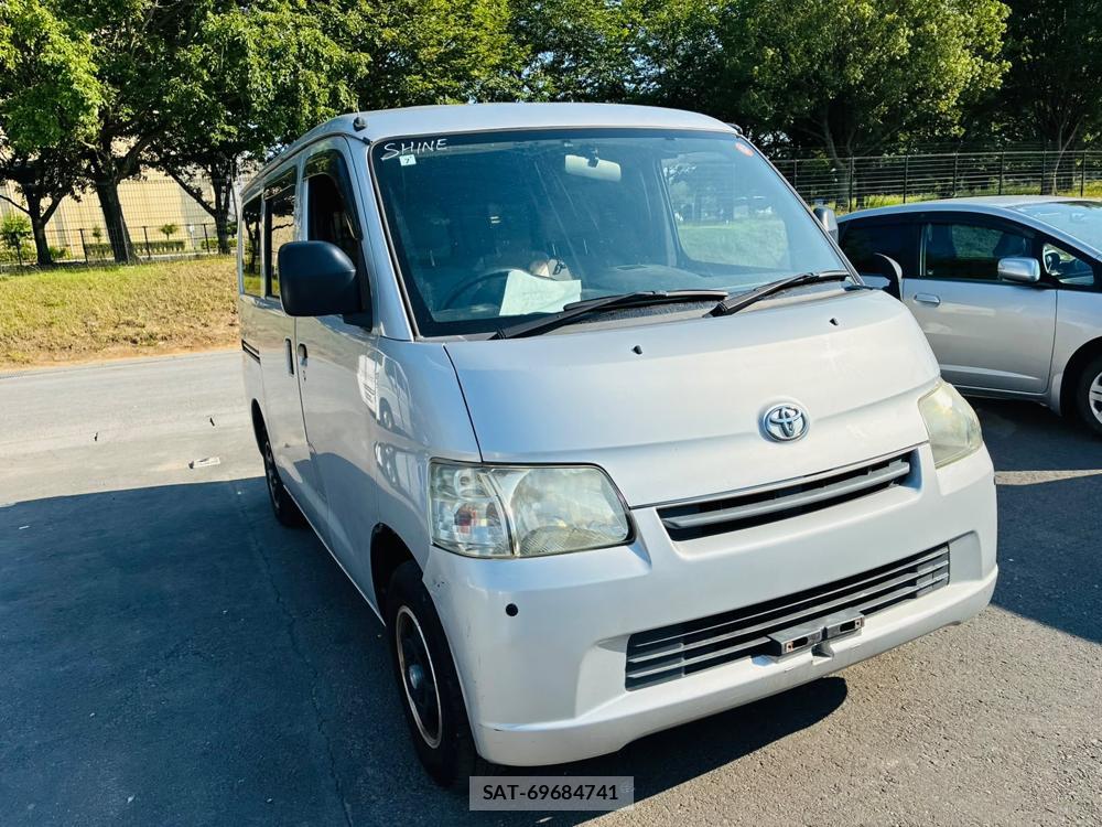 Toyota TOWNACE VAN 2012-06 8068534-6