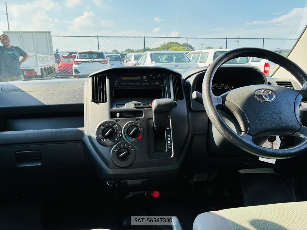 Toyota TOWNACE VAN 2020-12 8044943-12