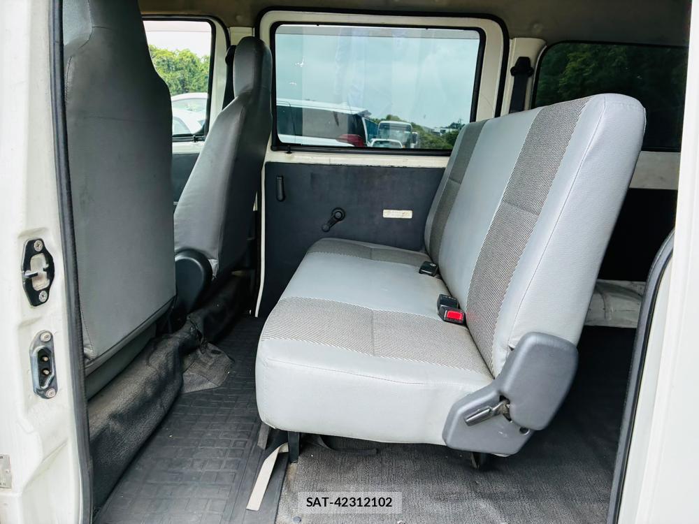 Toyota TOWNACE VAN 2012-09 8068531-9