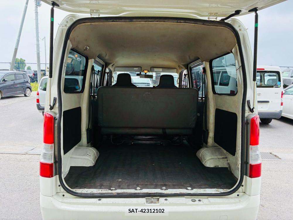 Toyota TOWNACE VAN 2012-09 8068531-25