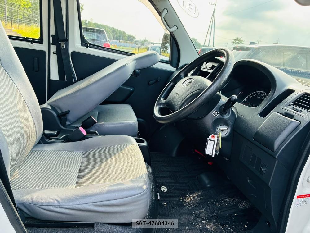 Toyota TOWNACE VAN 2012 7650863-11