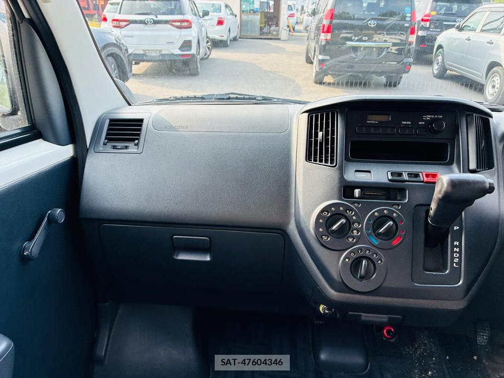 Toyota TOWNACE VAN 2012 7650863-17