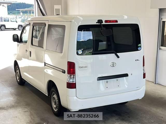 Toyota TOWNACE VAN 2020-08 8382616-2