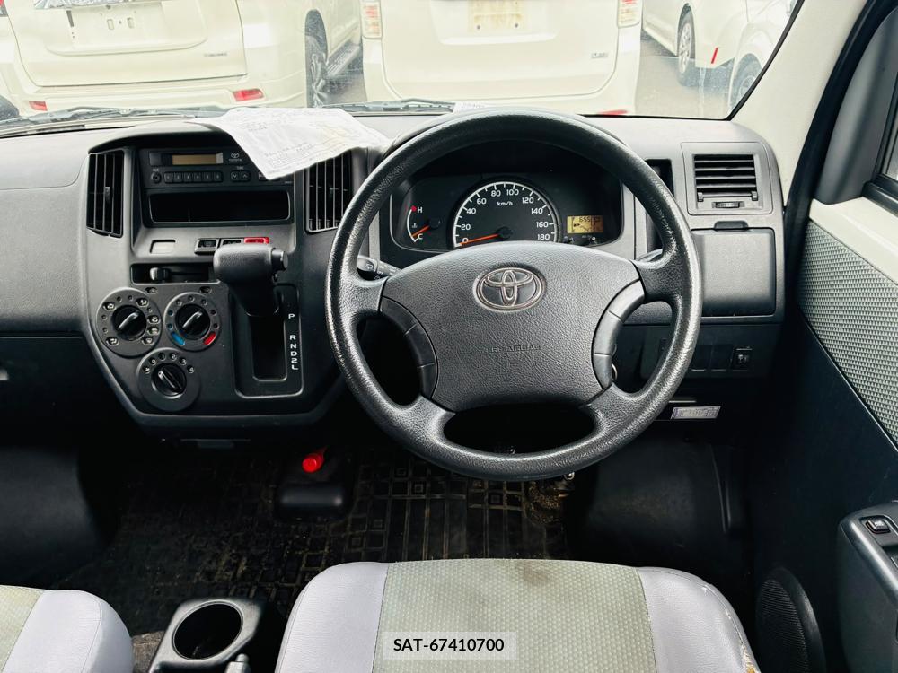 Toyota TOWNACE VAN 2020-04 8252225-13