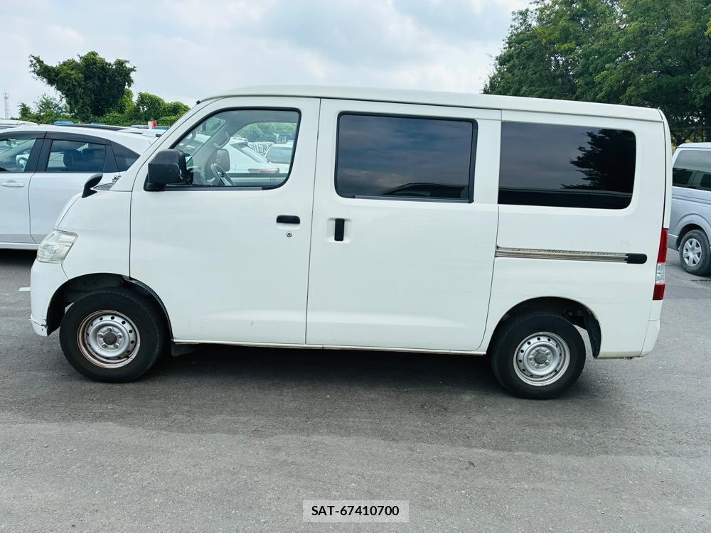 Toyota TOWNACE VAN 2020-04 8252225-1