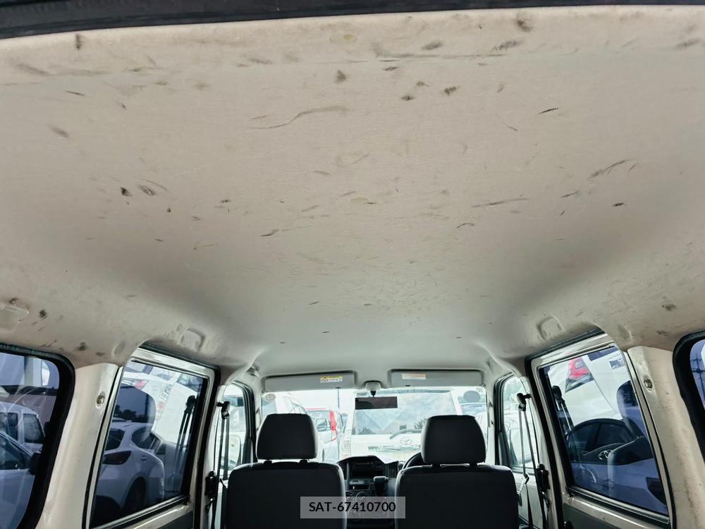 Toyota TOWNACE VAN 2020-04 8252225-26