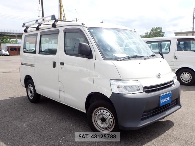 Toyota TOWNACE VAN 2021-08 8608040-3