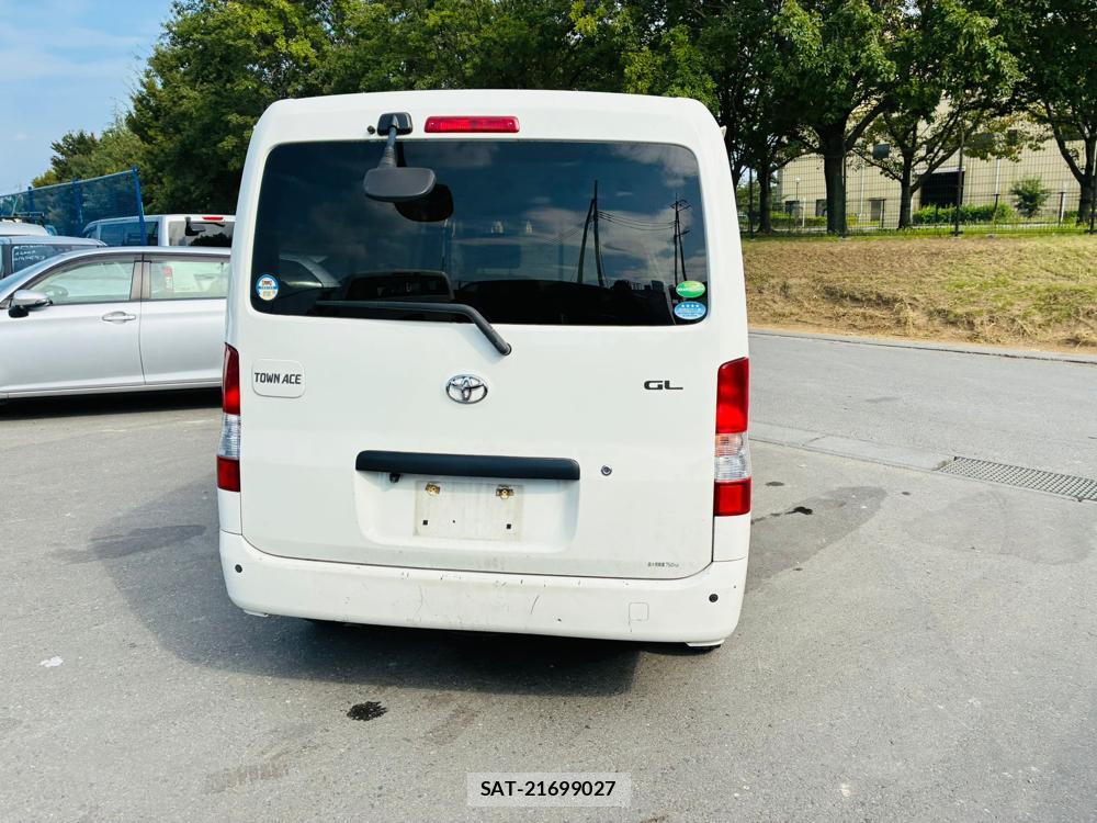 Toyota TOWNACE VAN 2020-08 8614508-3
