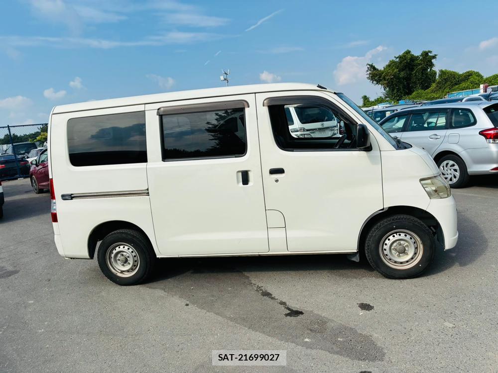 Toyota TOWNACE VAN 2020-08 8614508-5