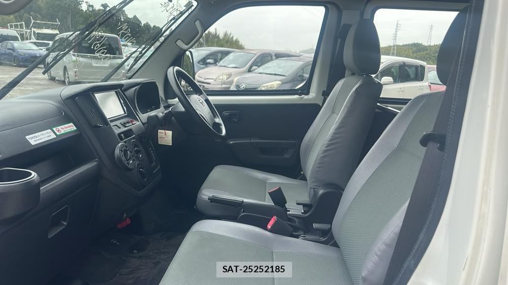 Toyota TOWNACE VAN 2021-08 8782923-10