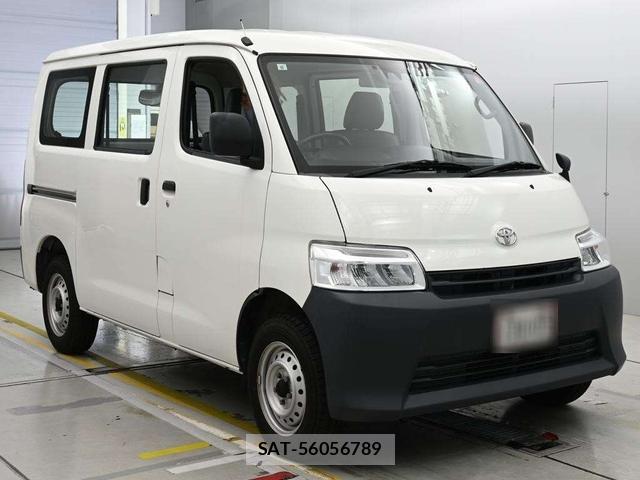 Toyota TOWNACE VAN 2021-08 8843001-6