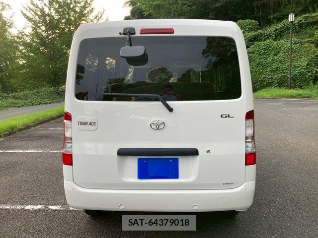 Toyota TOWNACE VAN 2025-08 1229819-2