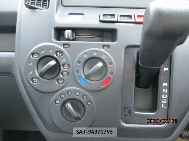 Toyota TOWNACE VAN 2025-08 1247086-9