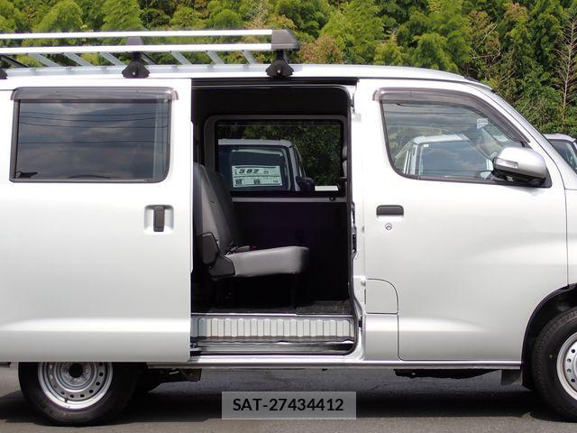 Toyota TOWNACE VAN 2023-12 1304867-5