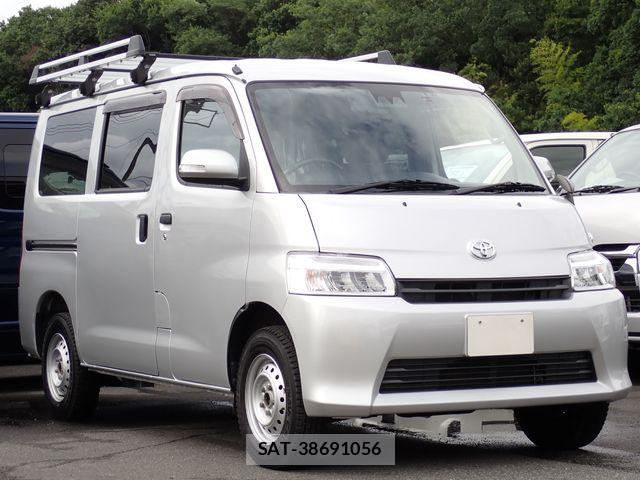 Toyota TOWNACE VAN 2021-12 1311262-2