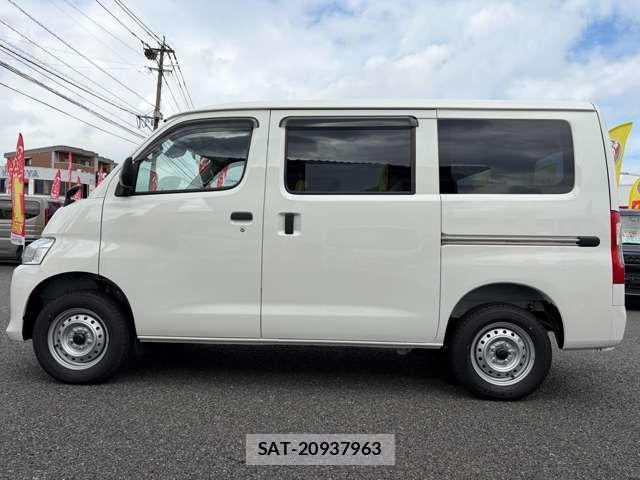 Toyota TOWNACE VAN 2025-09 1315704-4
