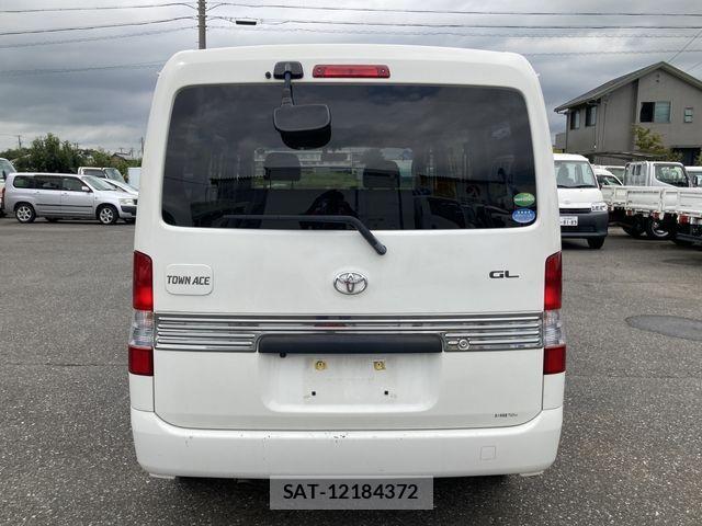 Toyota TOWNACE VAN 2019-07 1333694-22