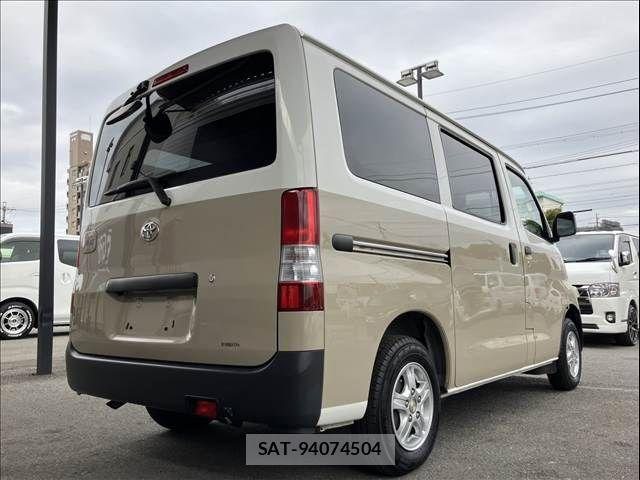 Toyota TOWNACE VAN 2017-12 1356001-14