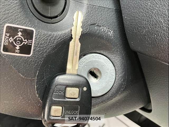 Toyota TOWNACE VAN 2017-12 1356001-17