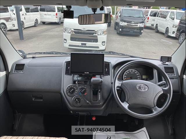 Toyota TOWNACE VAN 2017-12 1356001-3