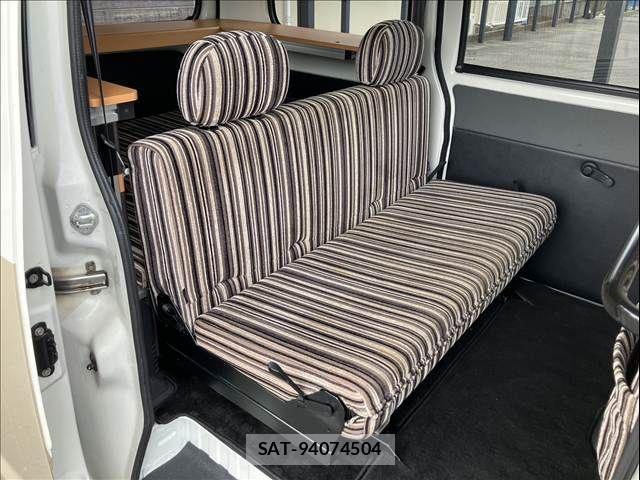 Toyota TOWNACE VAN 2017-12 1356001-7