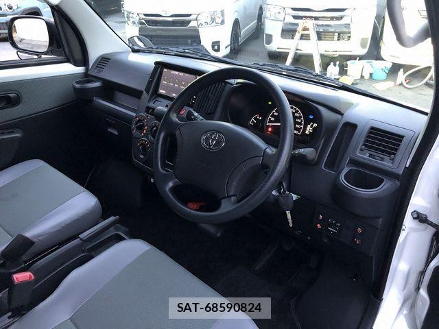 Toyota TOWNACE VAN 2023-08 1394749-16