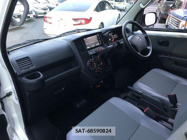 Toyota TOWNACE VAN 2023-08 1394749-17